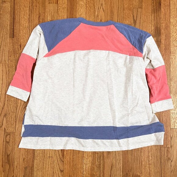 STAR WARS, CES FEMME, DANSKIN | Bundle of Oversized Leisure Long-Sleeve Shirts - Picture 6 of 11